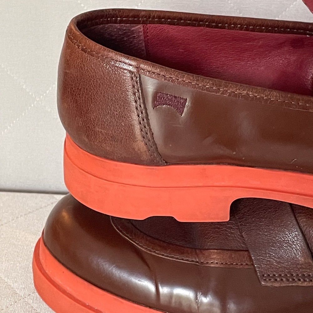Camper Neuman/Mil Brown Loafer - Women's Size 40 - Pre-Owned - Picture 10 of 16